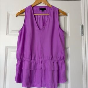 Banana Republic Purple  V-Neck Short Sleeve Blouse Size M